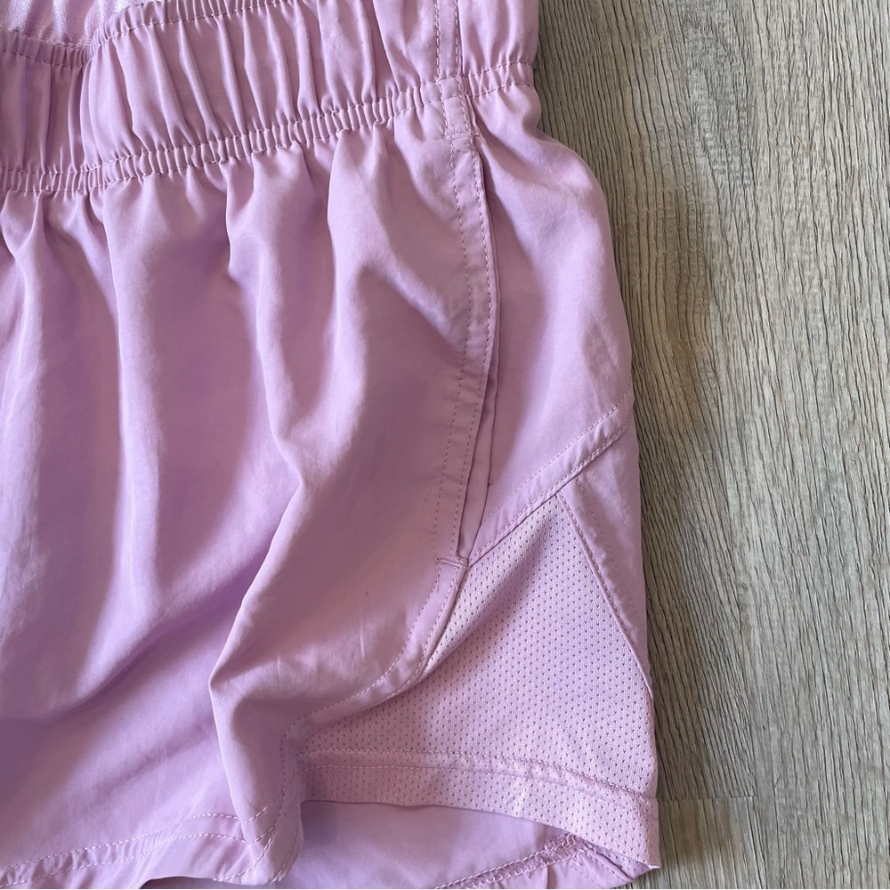 5/$25 Lilac Athletic Shorts with Pockets Size Medium - Picture 2 of 5